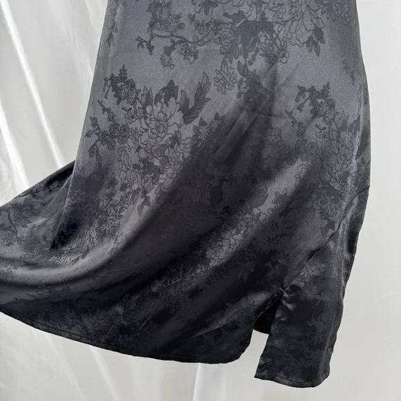 Black Floral Slip Dress L Whimsigoth Fairy Grunge Babydoll Vamp Indie Satin Y2K - Picture 3 of 7